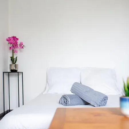 Lägenhet T2 Rangueil - Terrasse + 2 Parkings - 4 Personnes